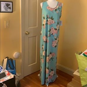 BNWT Lularoe Floral Dani Maxi Dress
